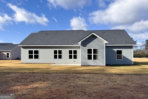 A home in Newnan