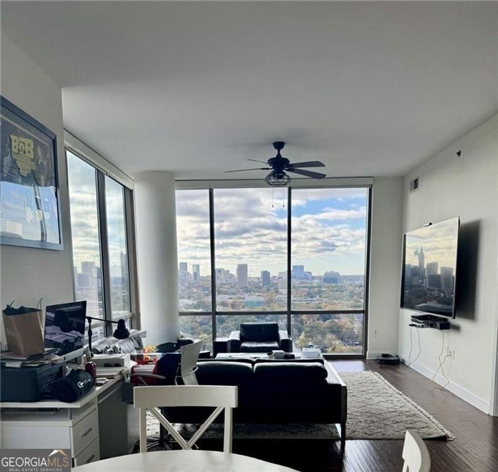 Photo of 270 17th Street NW #2901, Atlanta, GA 30363 (MLS # 10737109)