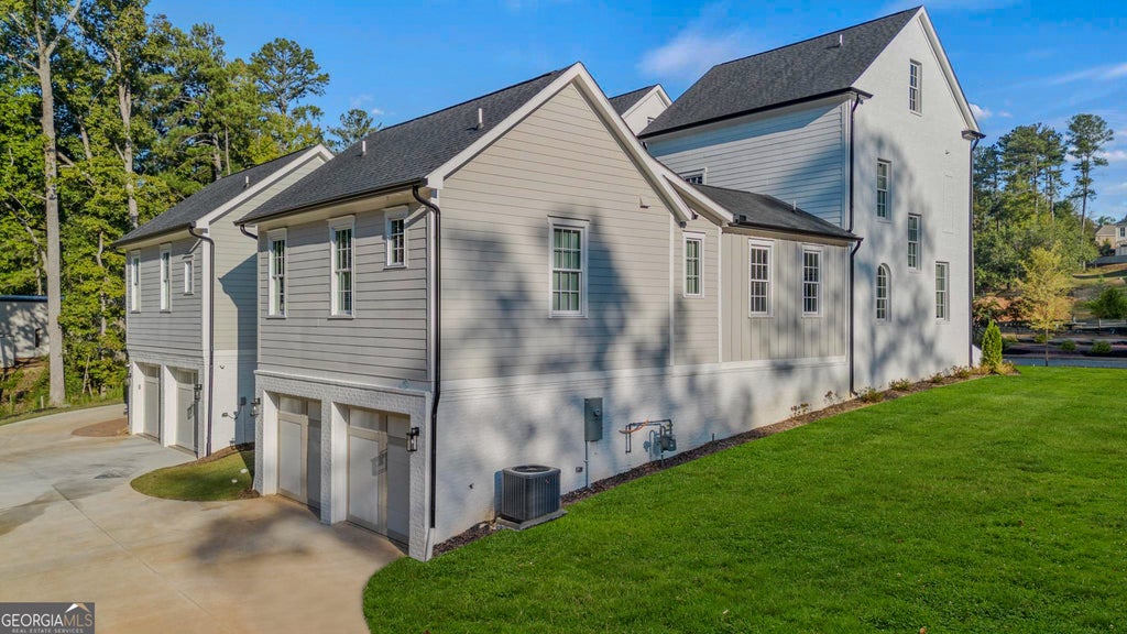 Photo of 930 Laurel Brooke Avenue, Peachtree City, GA 30269 (MLS # 10879529)