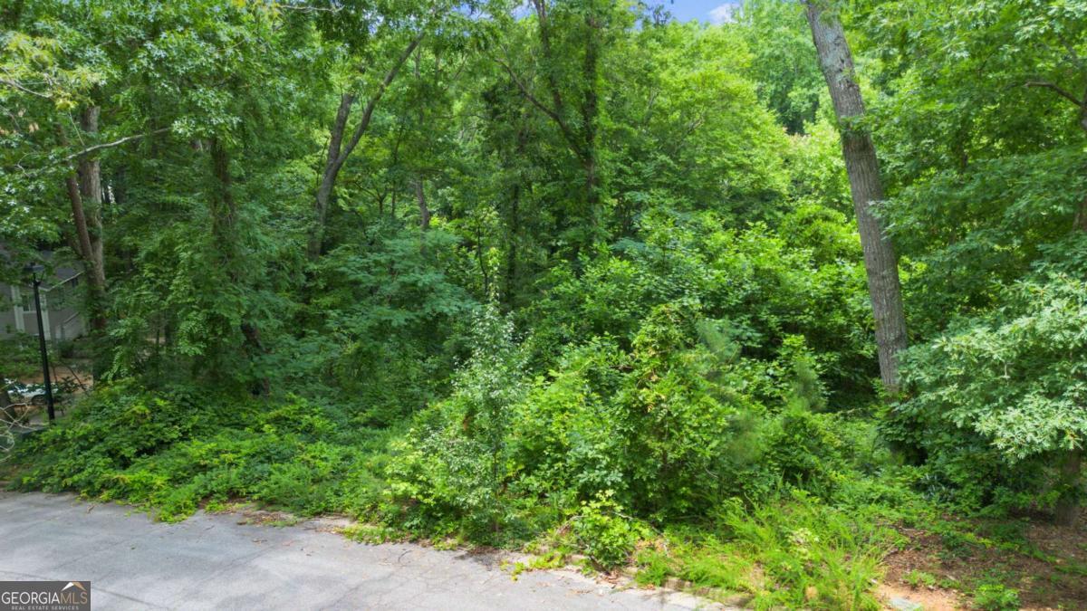 6804 Brookwood CT