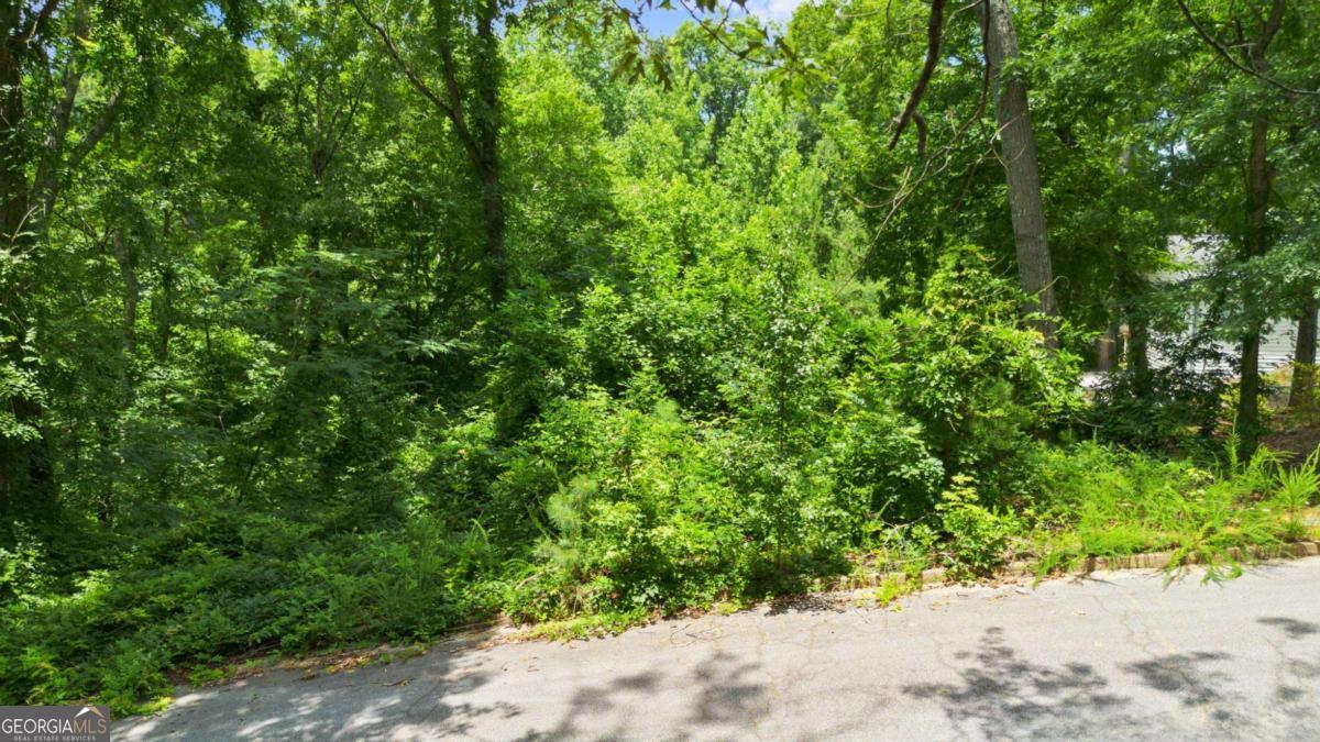 6804 Brookwood CT