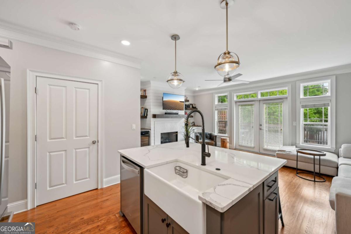 Johnson Creek - Residential