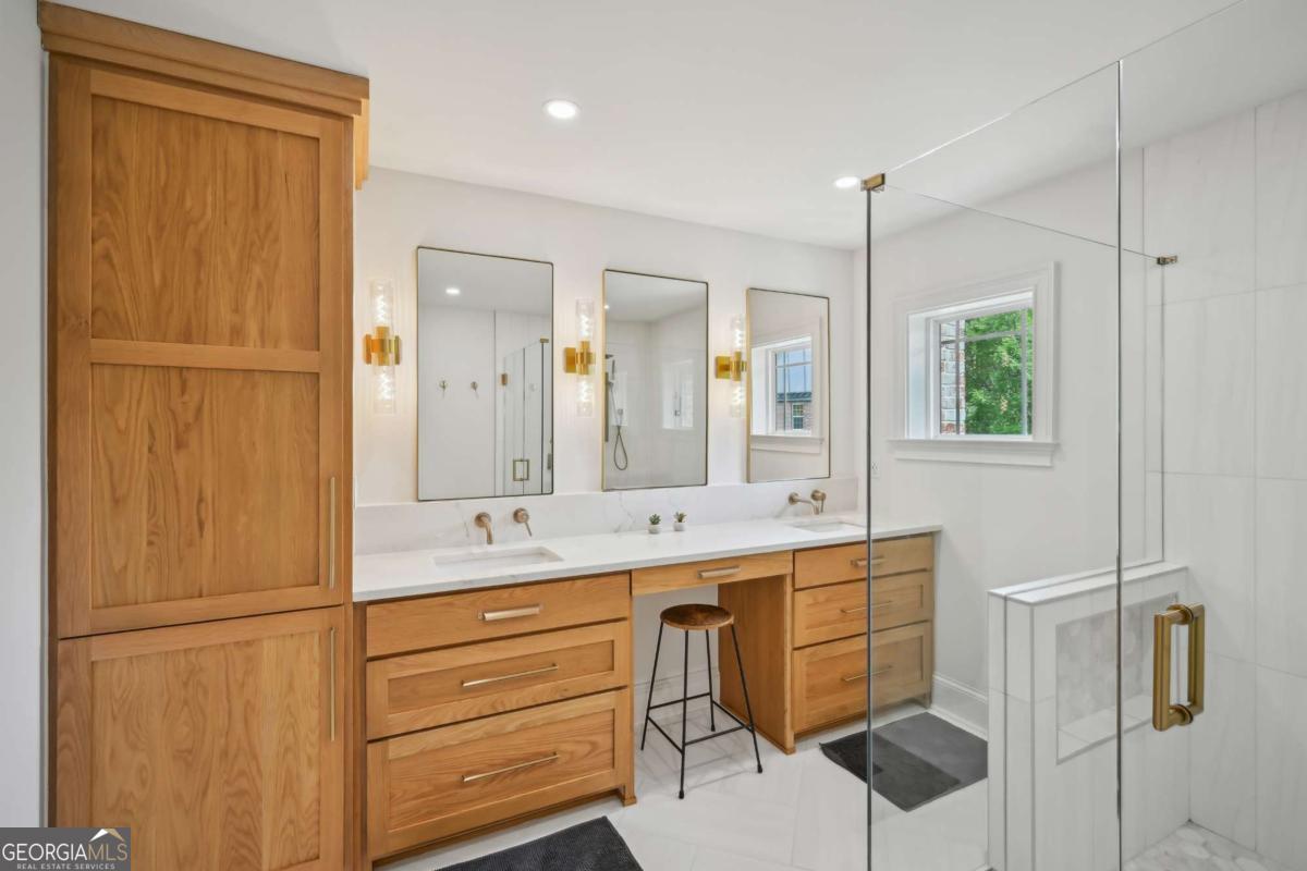 Johnson Creek - Residential