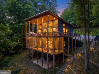 Single Family Residence at 3149 Big Creek RD