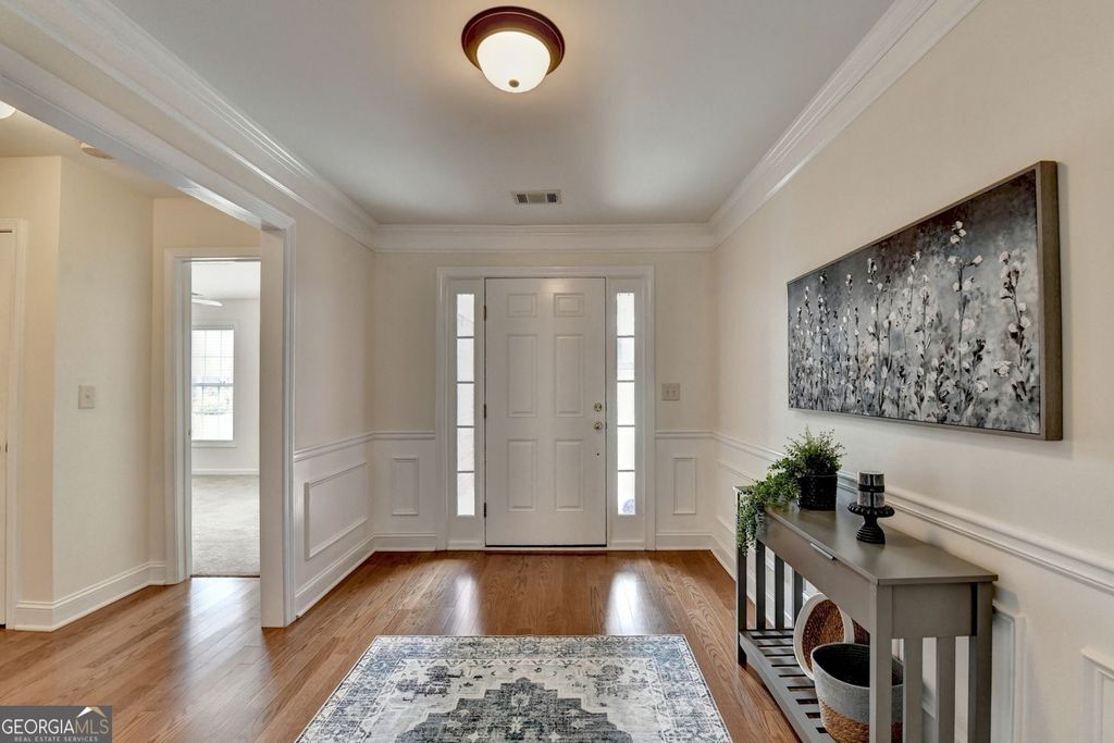 Photo of 1870 Hickory Station Circle, Snellville, GA 30078 (MLS # 10768182)