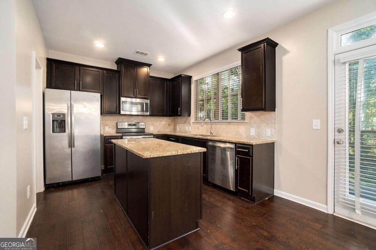 Princeton Lakes - Residential Lease