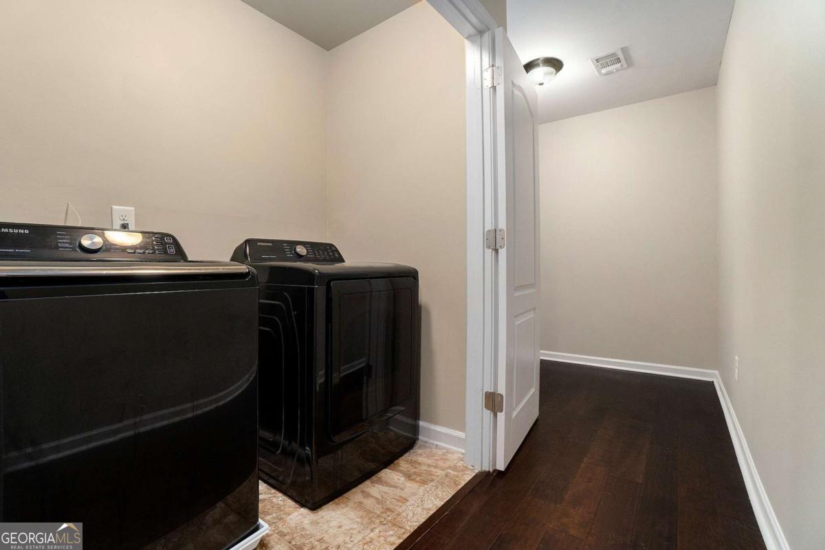 Princeton Lakes - Residential Lease