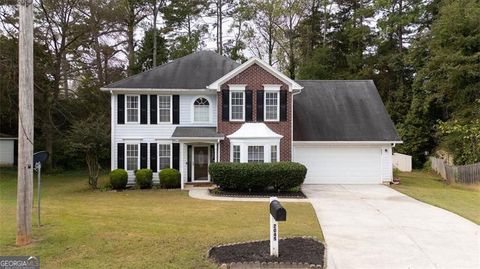 2045 LOWN FARM TRL Lithonia GA 30058