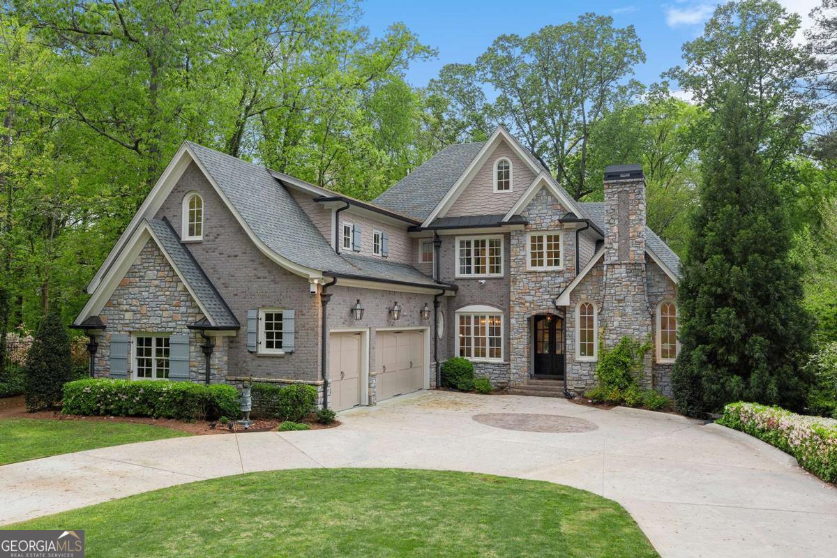 1431 Hearst DR NE