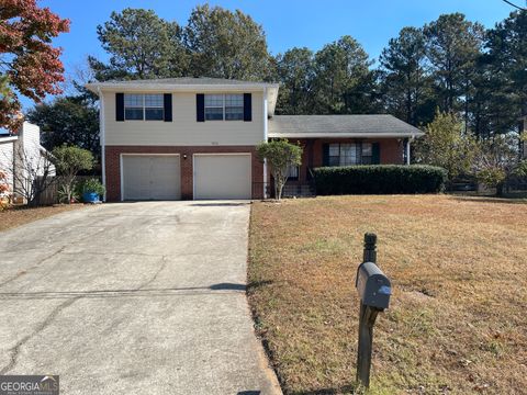 A home in Ellenwood