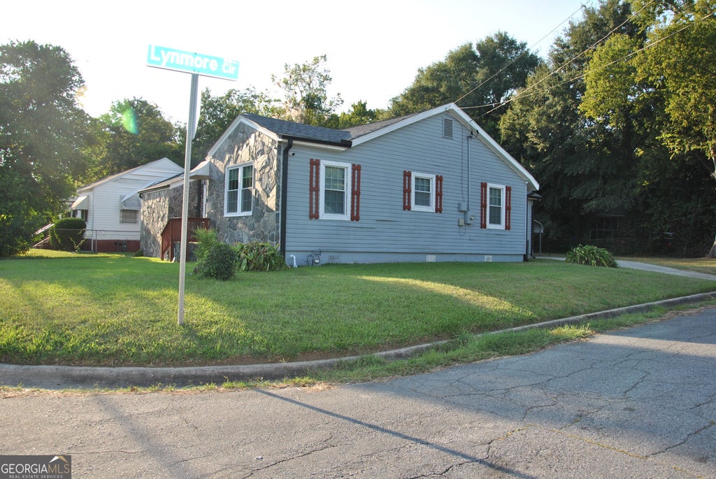 Photo of 579 Lynmore Avenue, Macon, GA 31206 (MLS # 10841380)