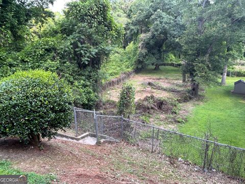 156 Arcadia CIR NW Atlanta GA 30314