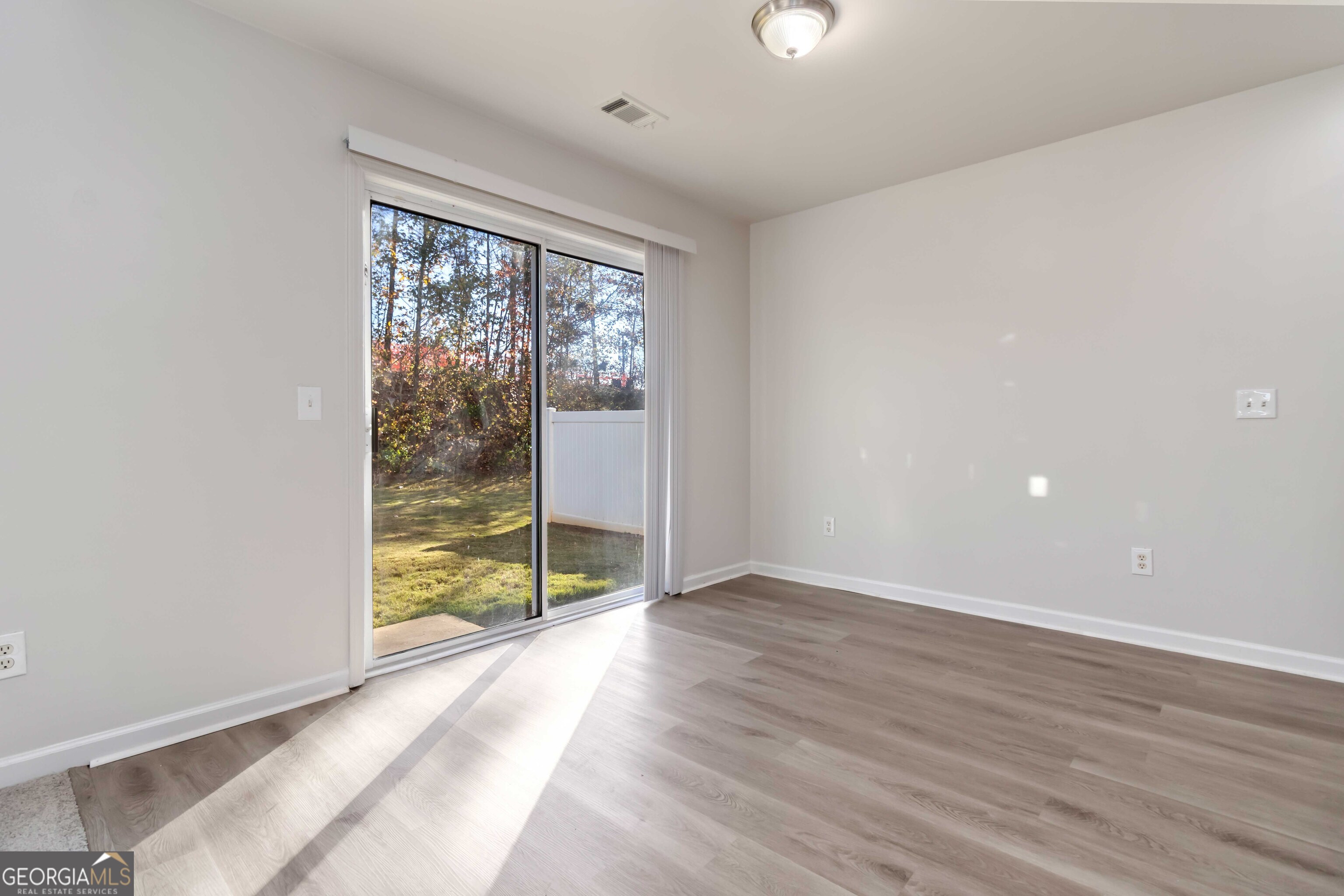 Mountain Ridge - Residential