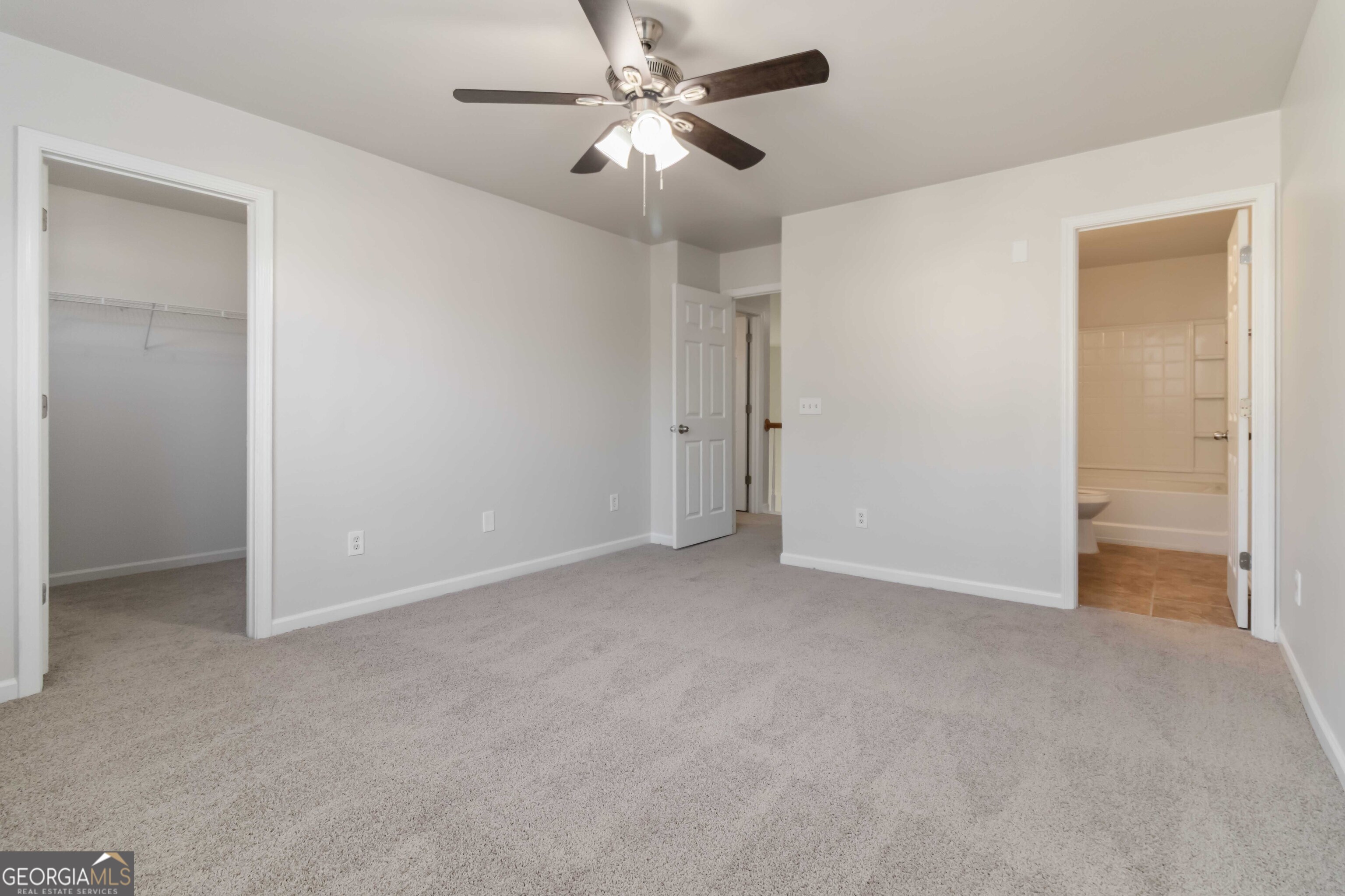 Mountain Ridge - Residential