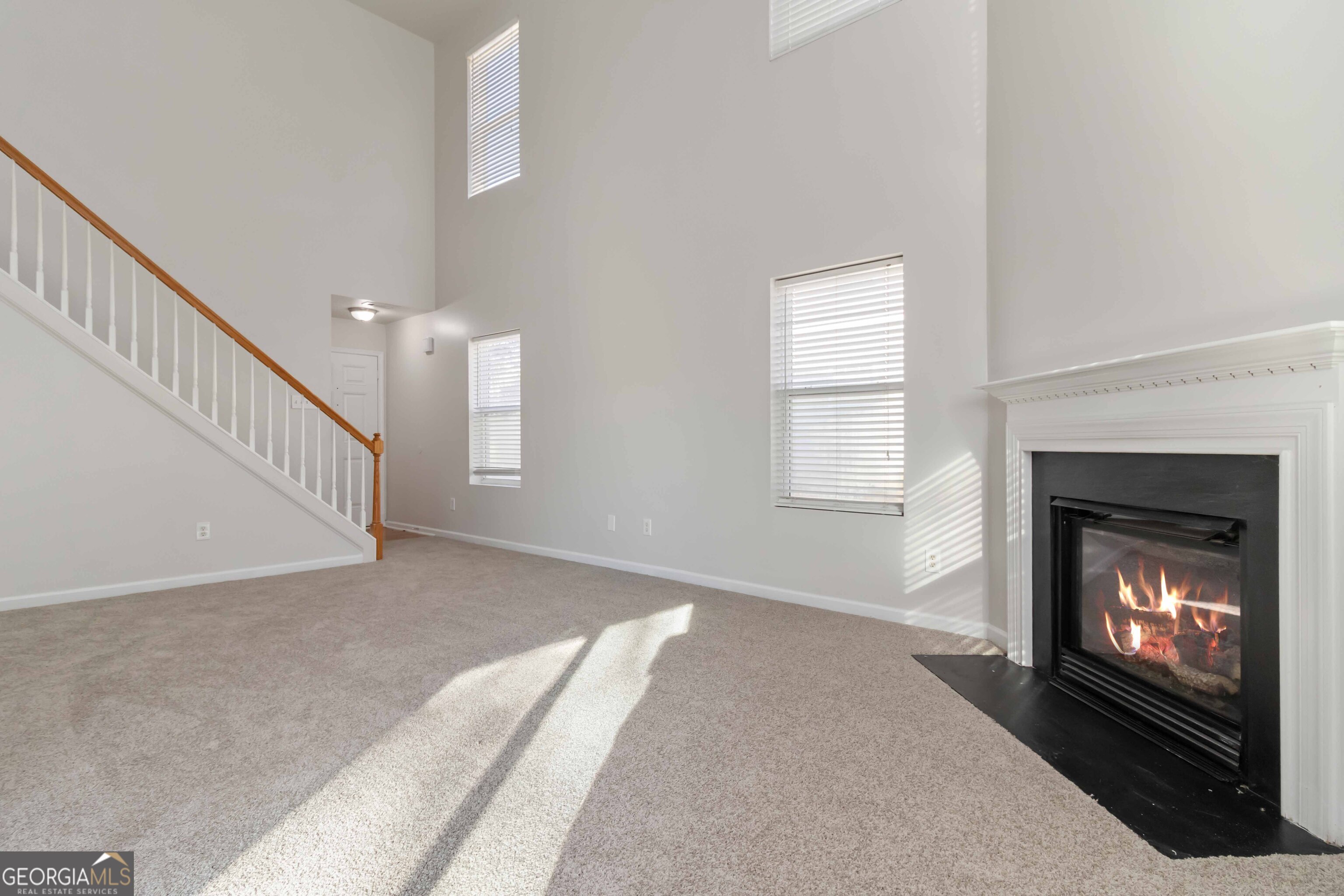 Mountain Ridge - Residential