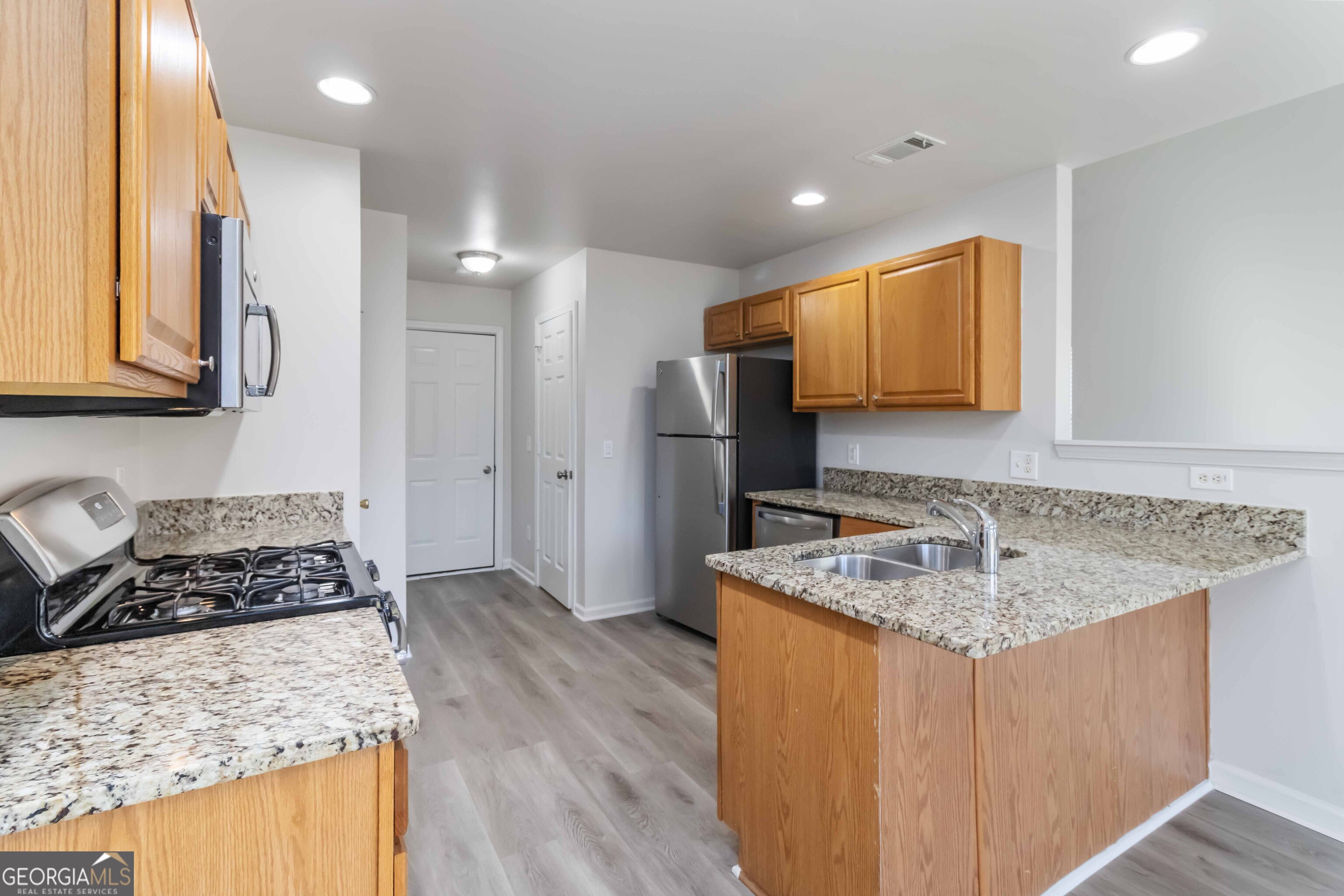 Mountain Ridge - Residential