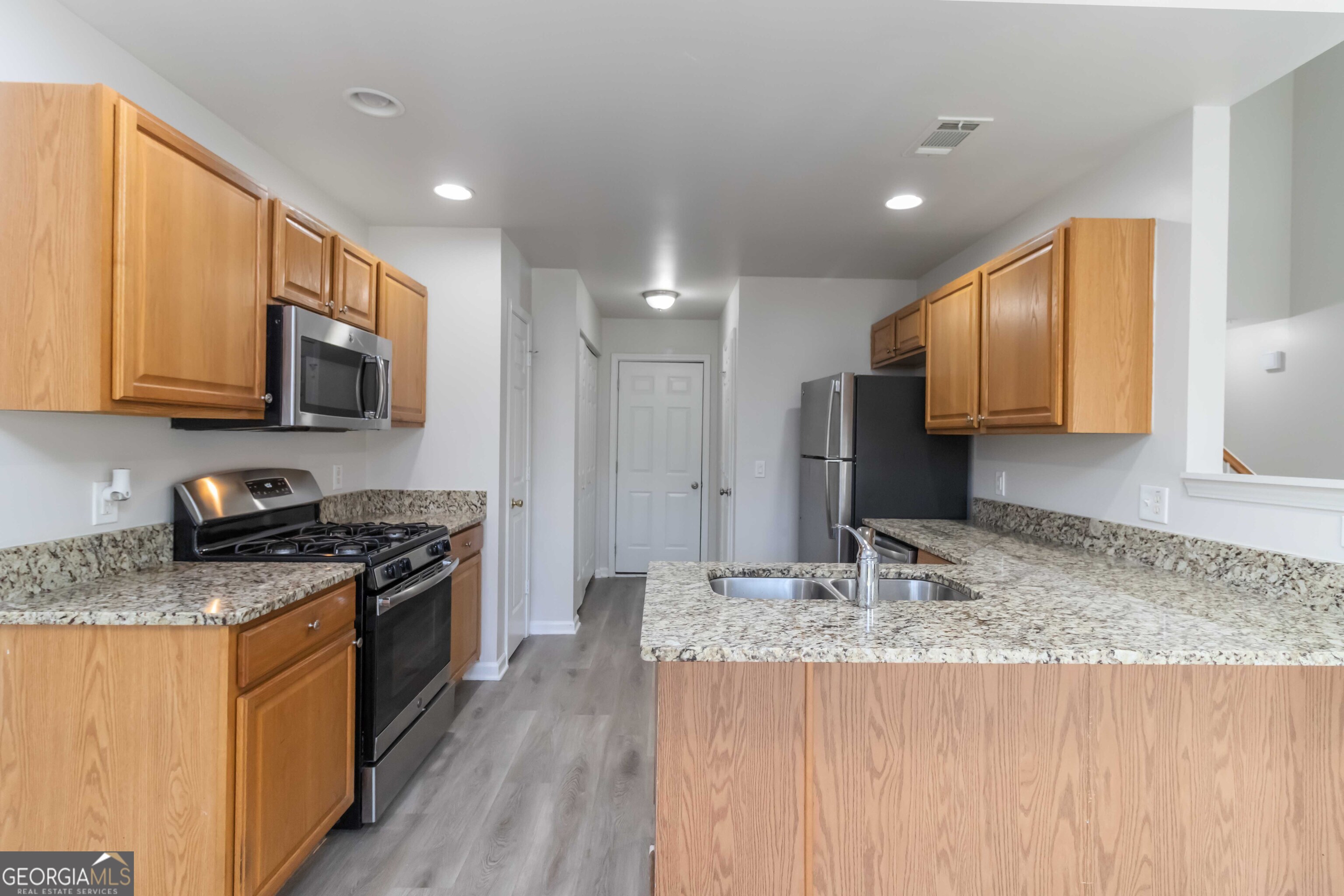 Mountain Ridge - Residential