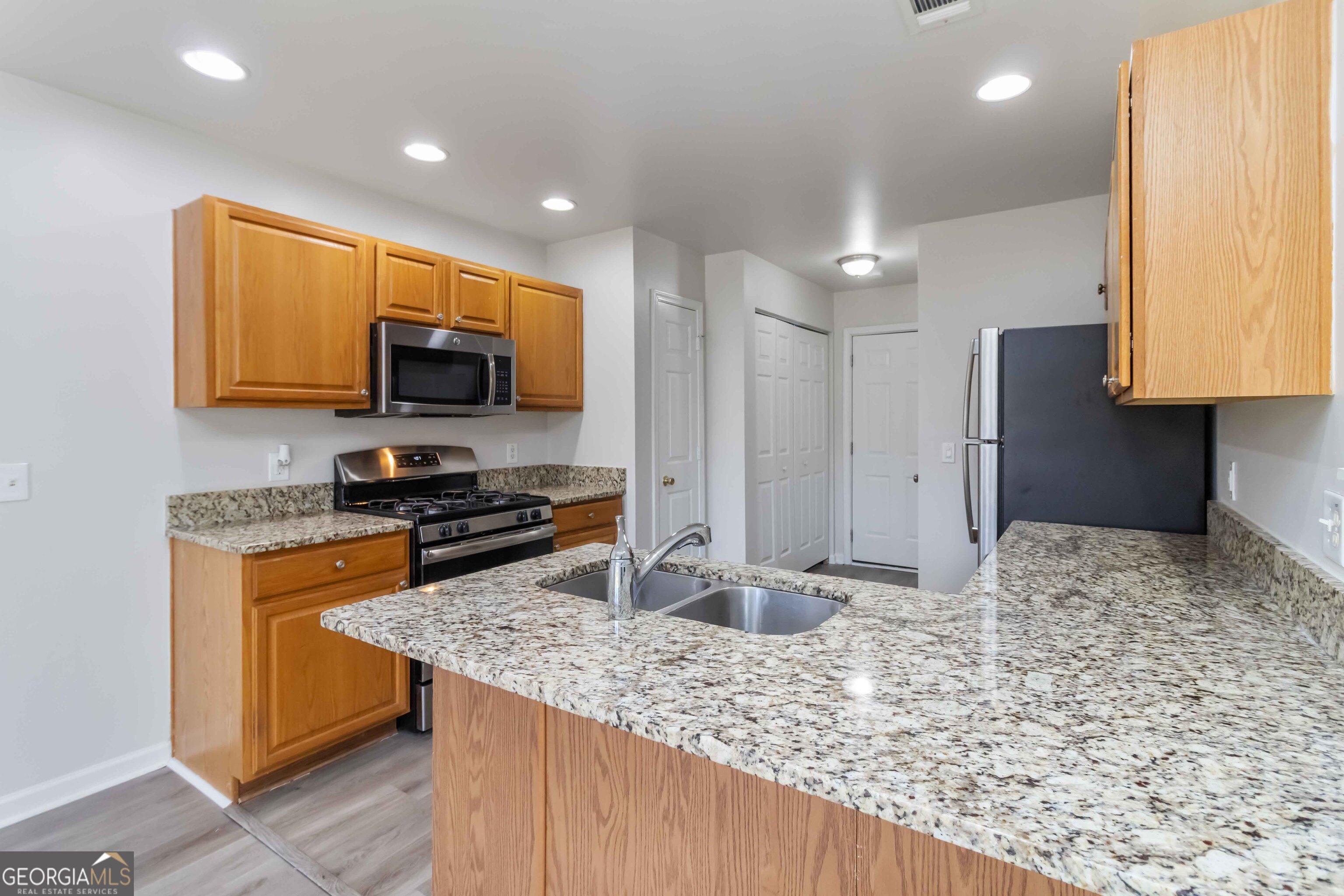 Mountain Ridge - Residential