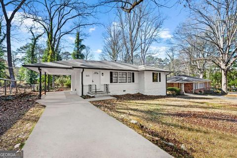 Photo of 1815 Windsor Drive SW, Atlanta, GA 30311 (MLS # 10698246)