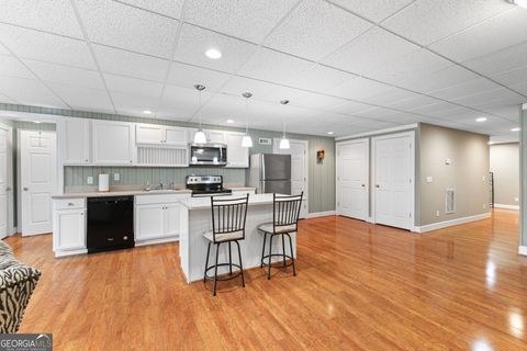 listing image 61