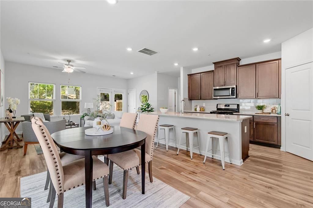 1385 Vayda CT