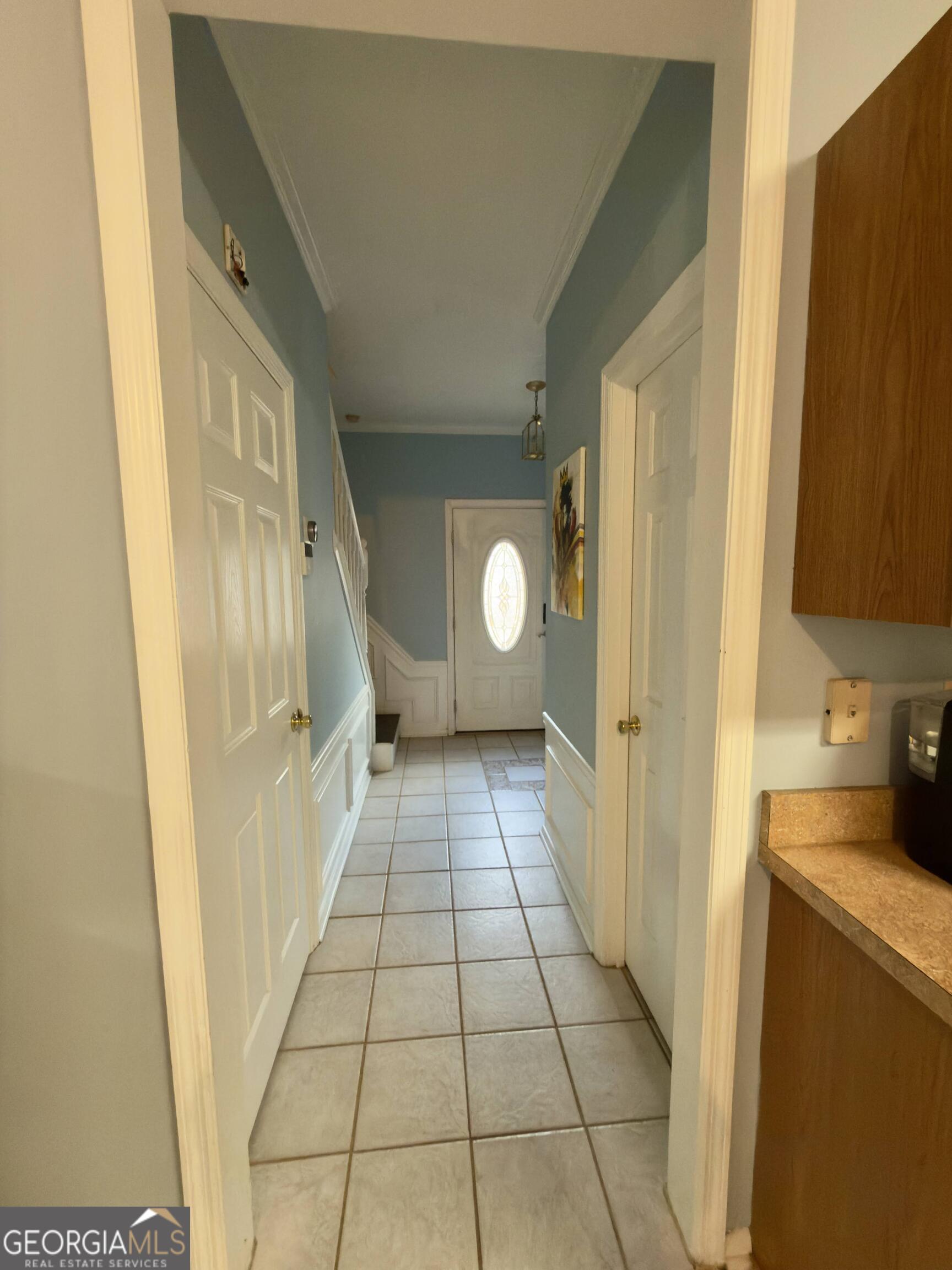 1990 Surrey Hill CIR