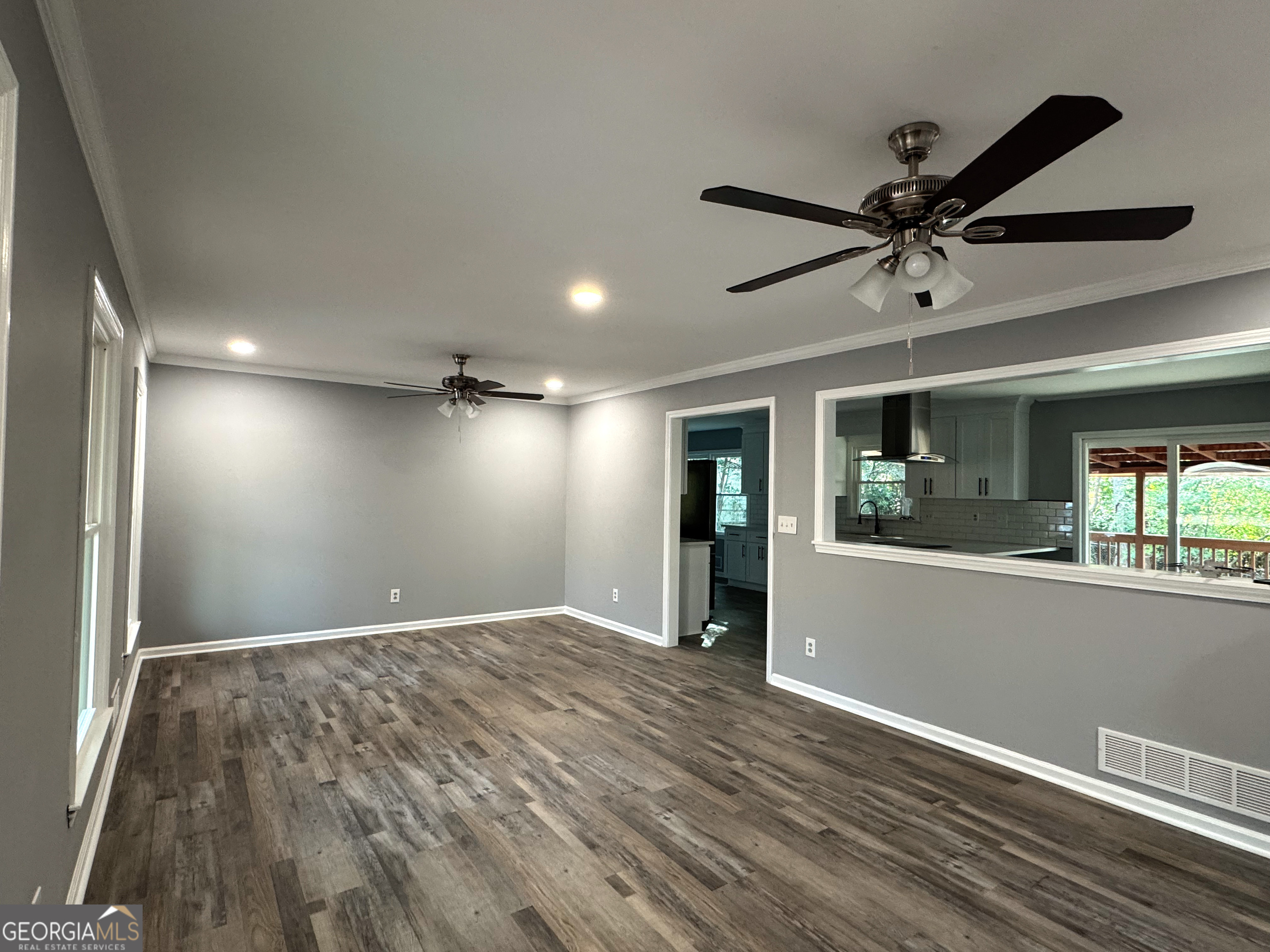 1351 John Robert DR