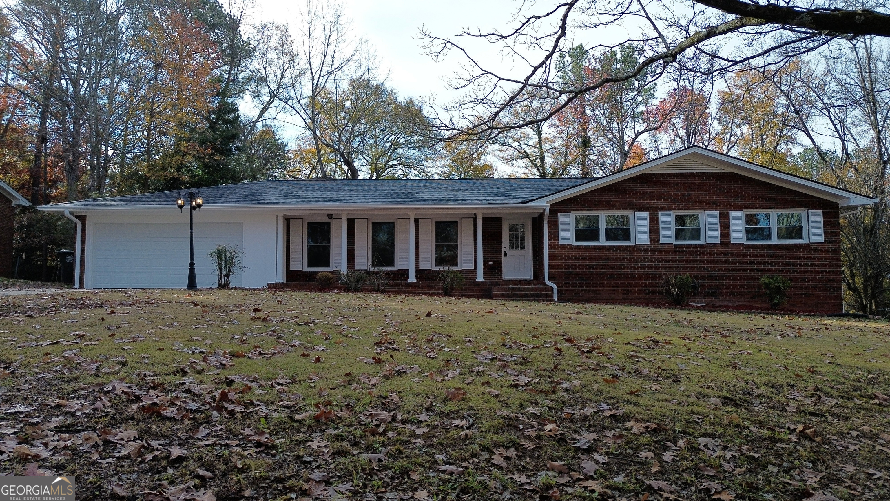 1351 John Robert DR