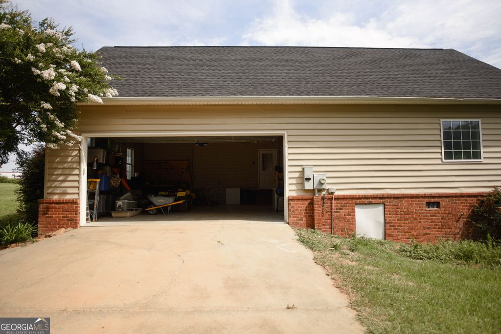 Photo of 247 Darrell Thompson Road, Lyons, GA 30436 (MLS # 10794854)