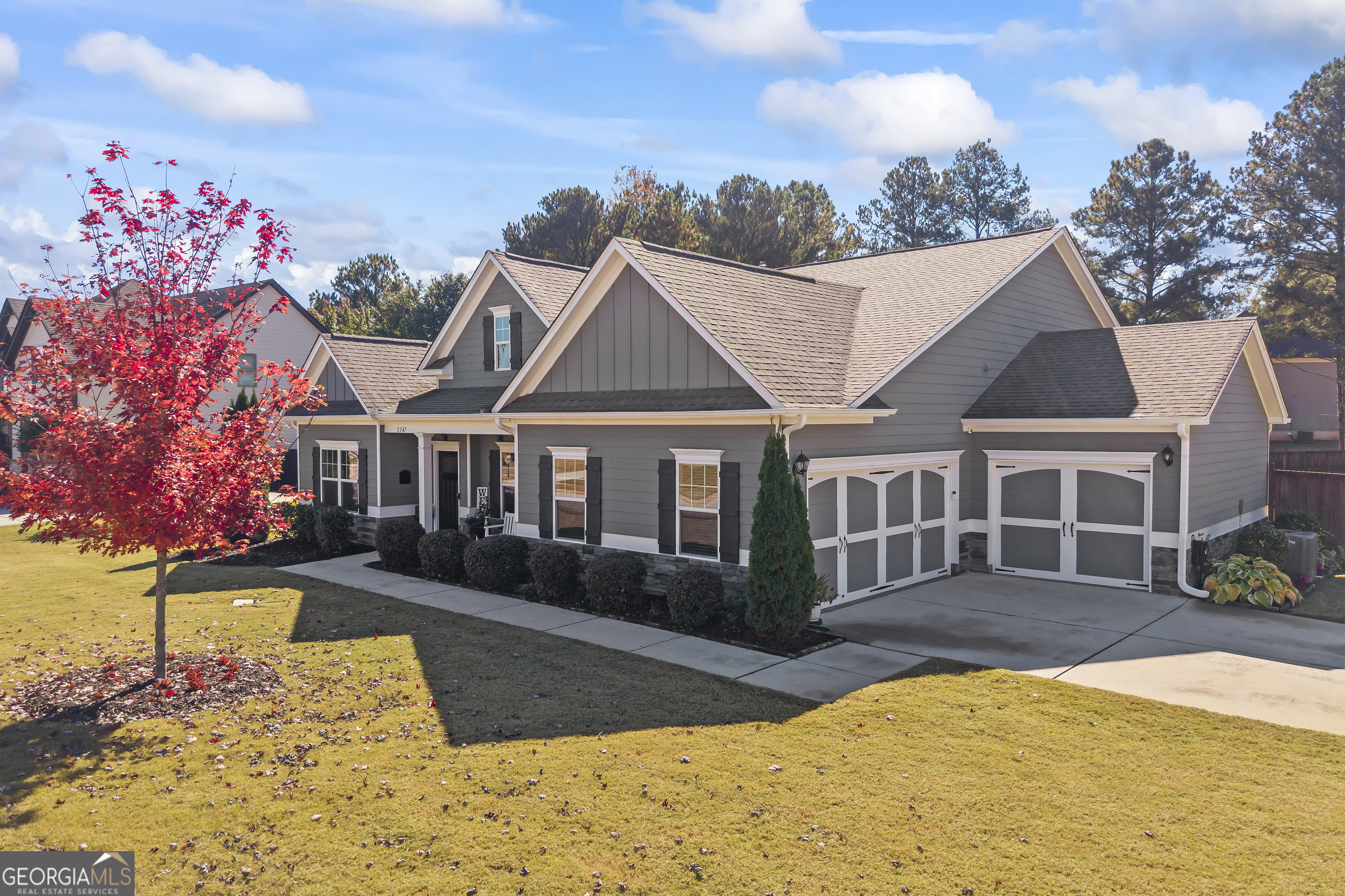 2347 Persimmon Chase