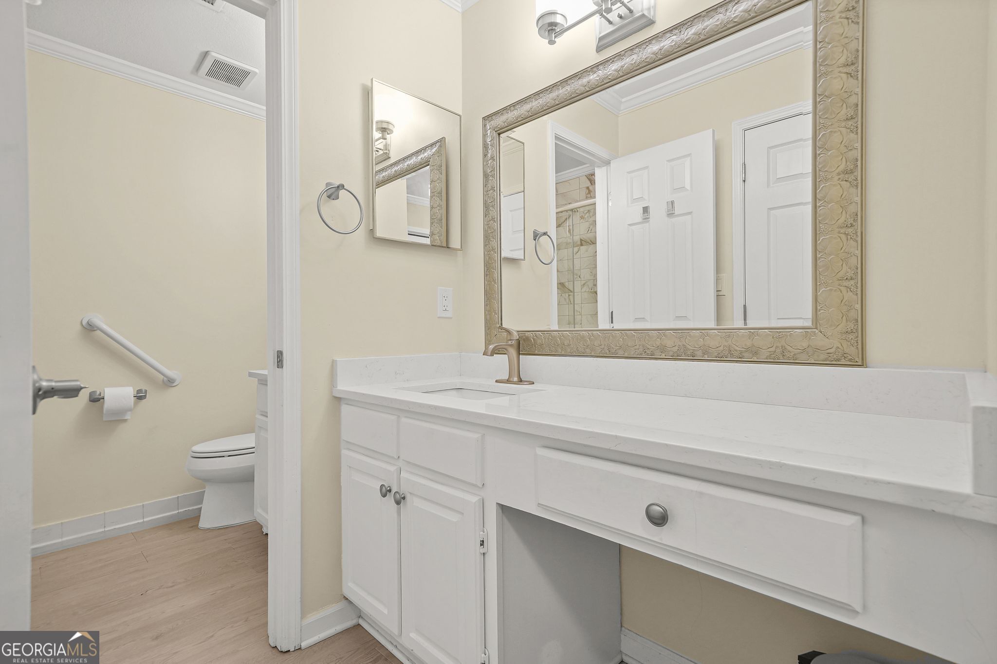 Atlanta, Georgia 30324, United States, 2 Bedrooms Bedrooms, ,2 BathroomsBathrooms,Residential,Active,158257