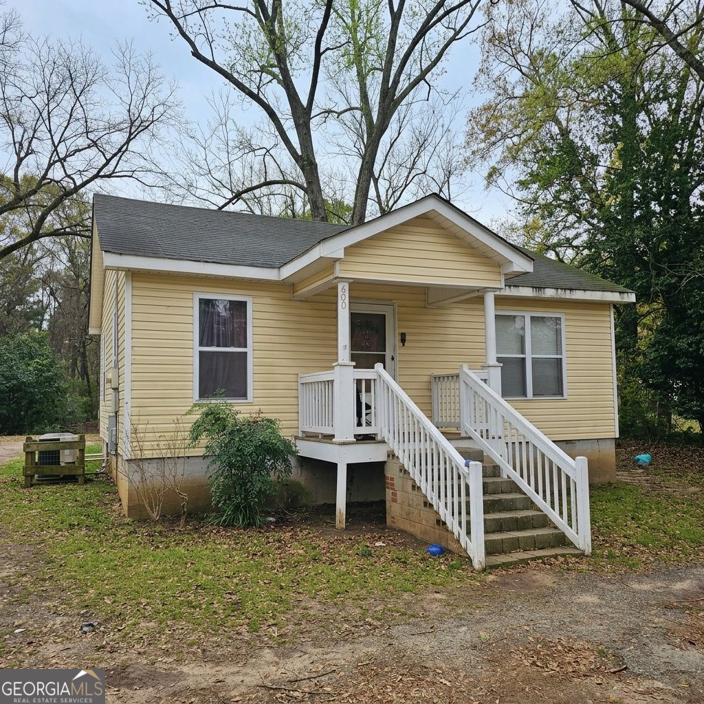 Photo of 600 W Main Street, Forsyth, GA 31029 (MLS # 10798181)