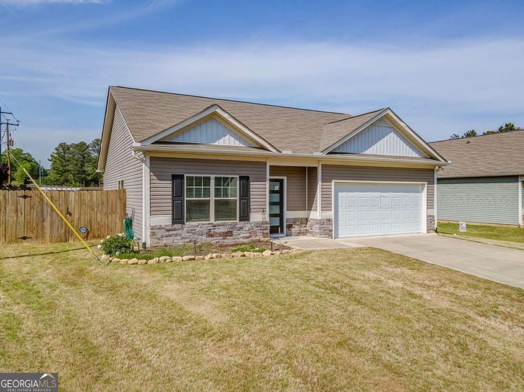 Photo of 1 Willowrun Drive SW, Rome, GA 30165 (MLS # 10729917)