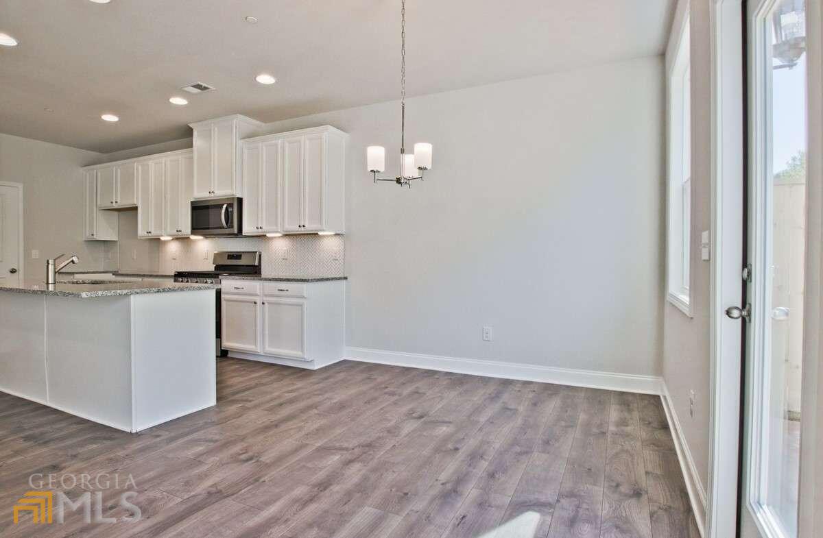 Addison Point - Residential