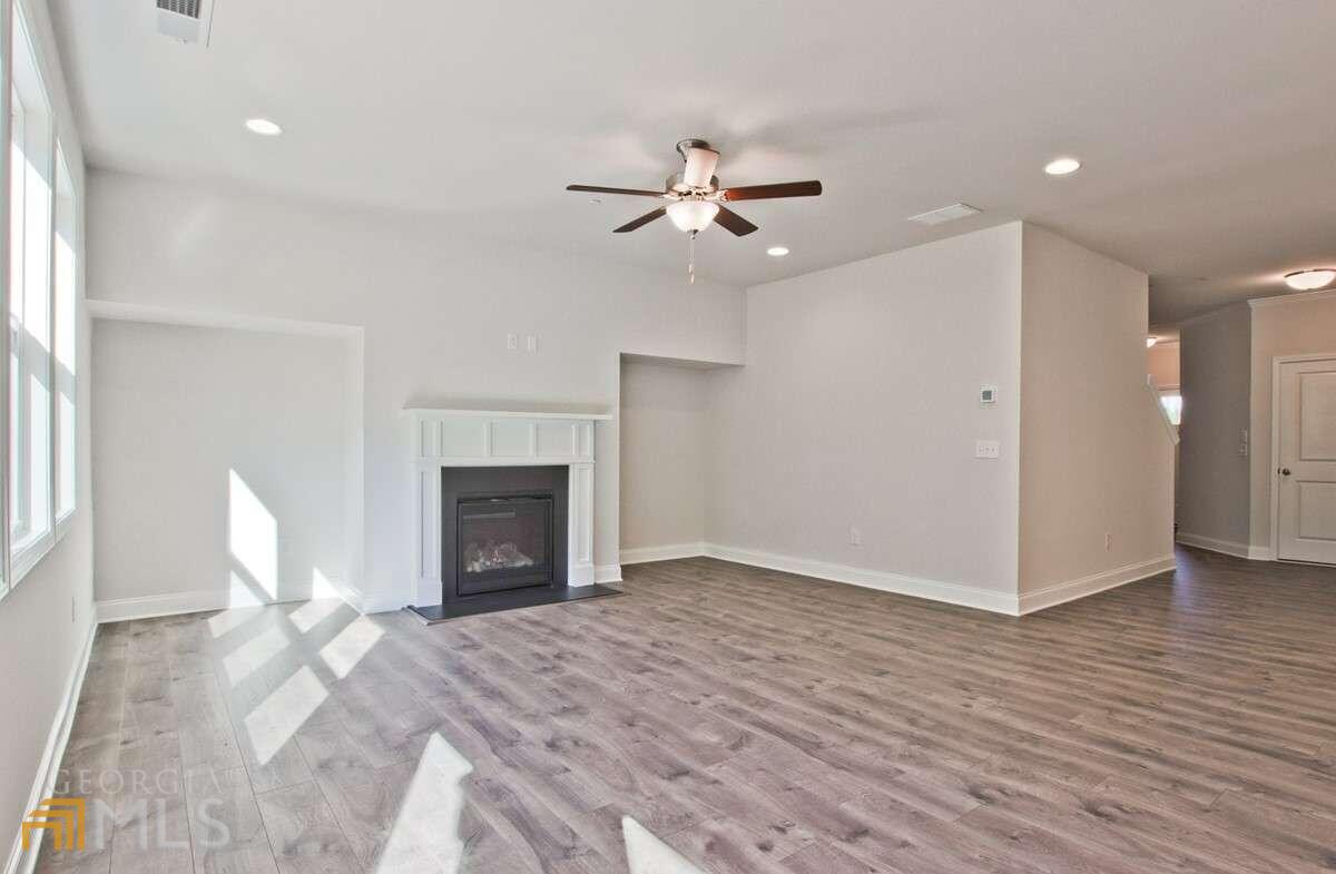 Addison Point - Residential