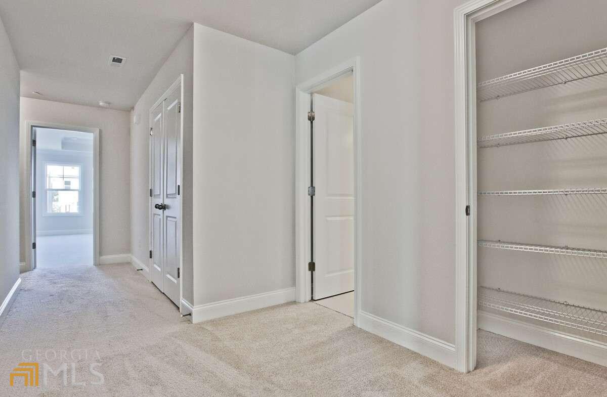 Addison Point - Residential