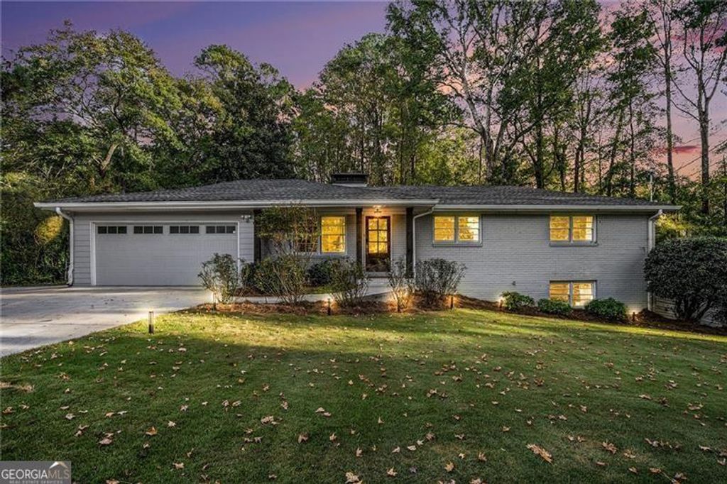 Photo of 436 Concord Road SE, Smyrna, GA 30082 (MLS # 10677695)