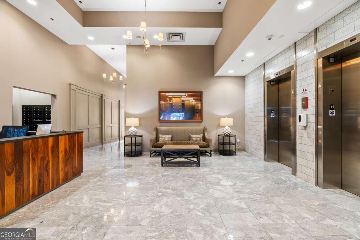 1100 Howell Mill RD NW 613