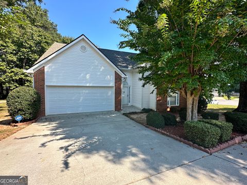 A home in Newnan