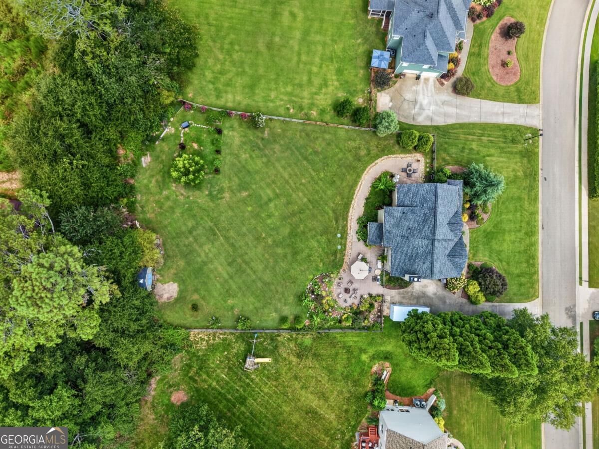 4255 Fairfax DR