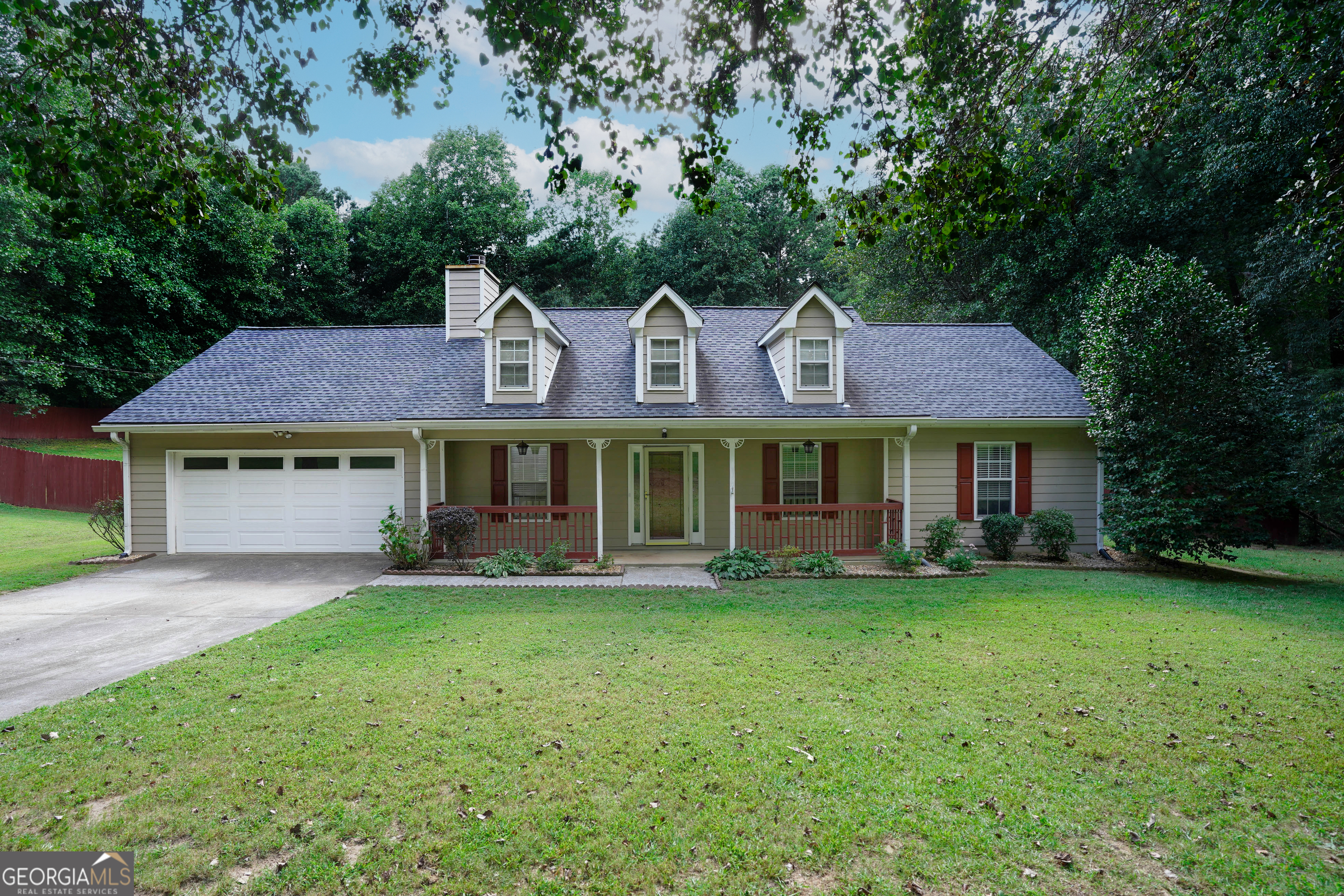 Beautiful Step-Less Ranch close to everything. Huge backyard with Privacy fence big enough for any Family activity. Tile floors throughout. Newer Roof, HVAC unit, and H20 Heater. Open Family Room with plenty of natural light. Covered Front Sitting Area. Backyard has a shed and a large concrete pad for outdoor grilling and entertaining.