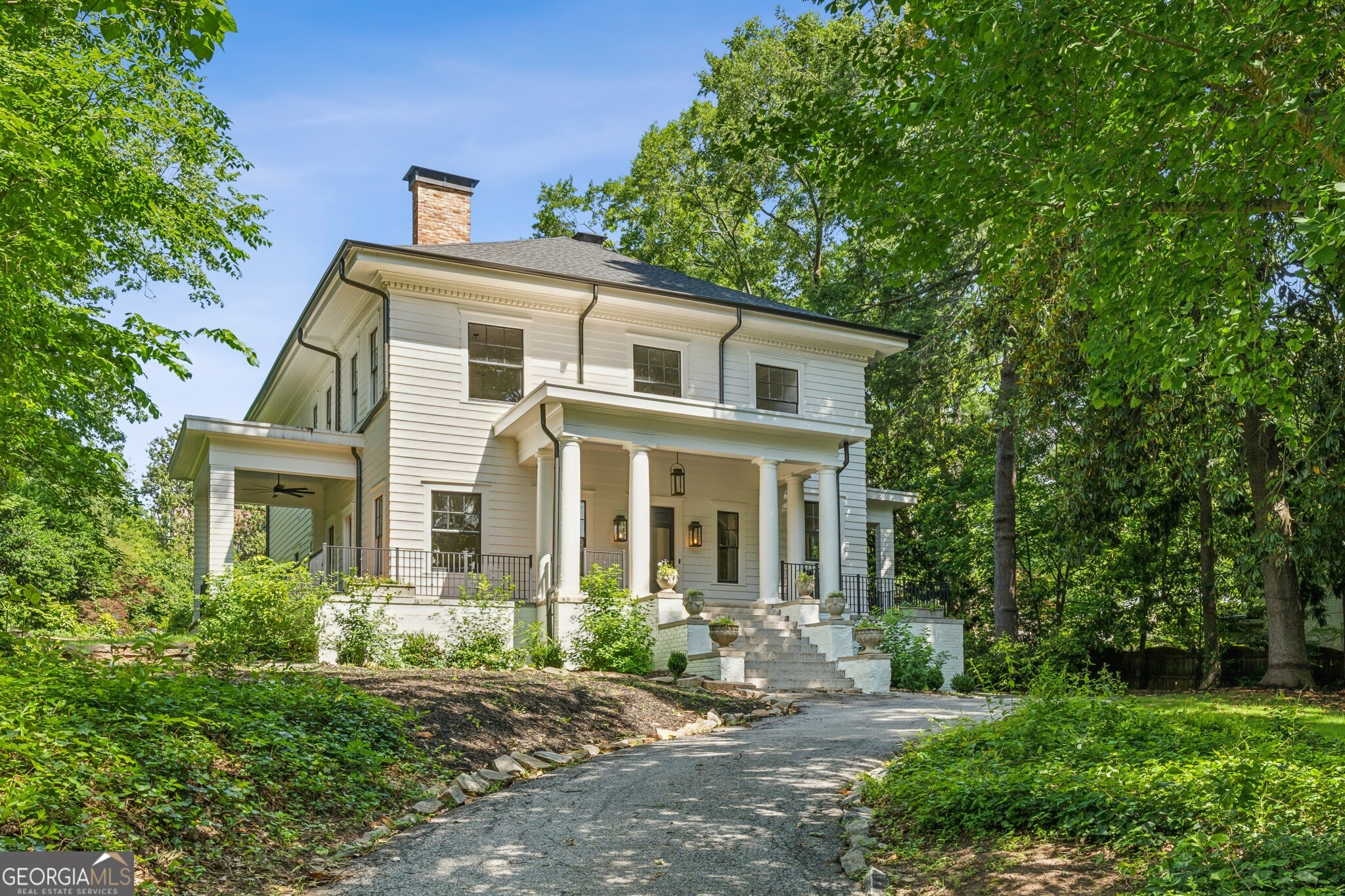 818 Springdale RD NE