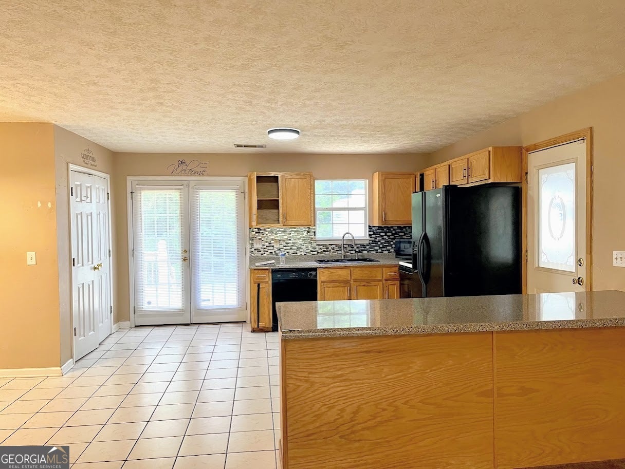 58 Post Oak CIR