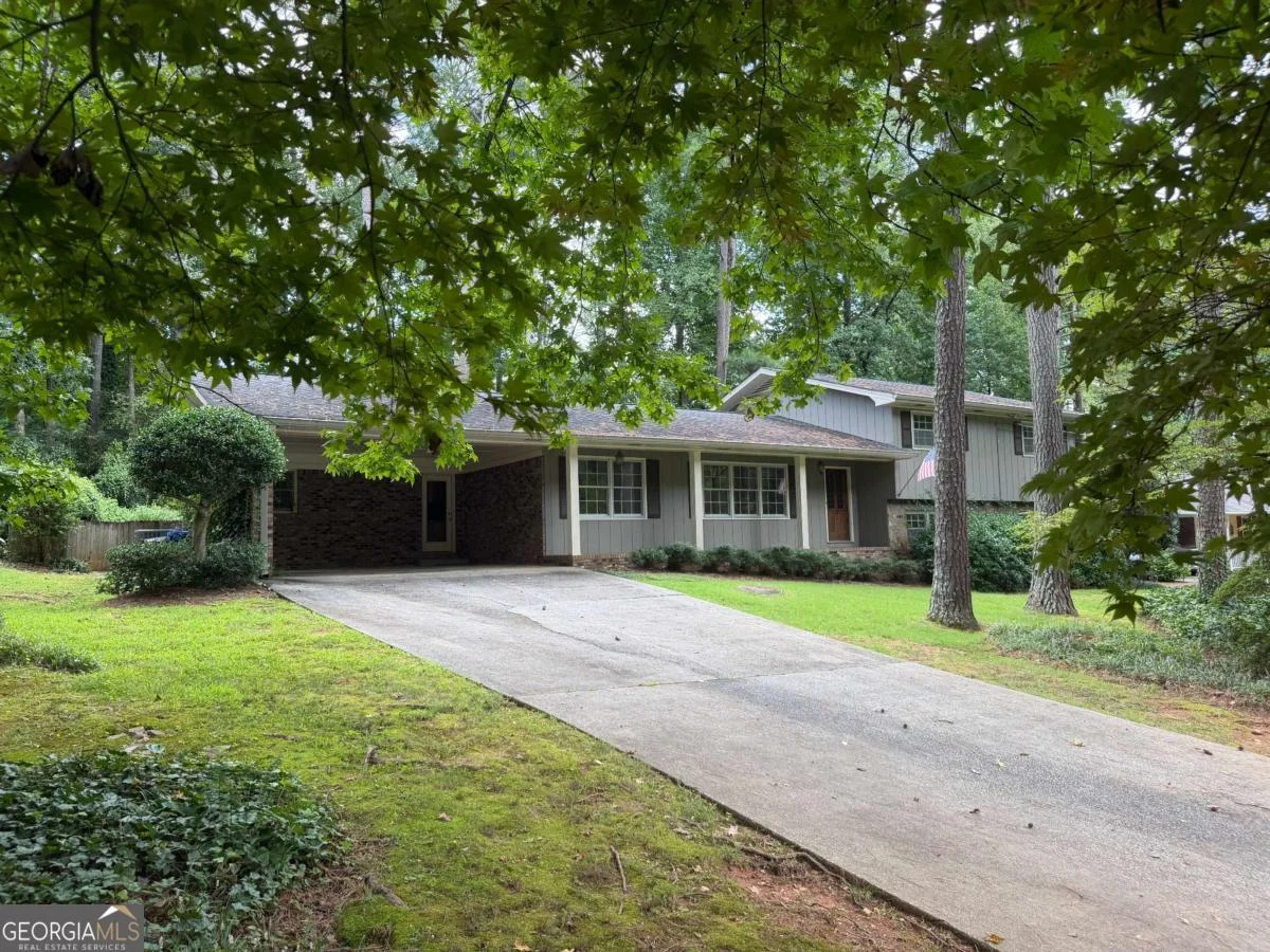 3887 Menlo Drive, Atlanta, GA, 30340