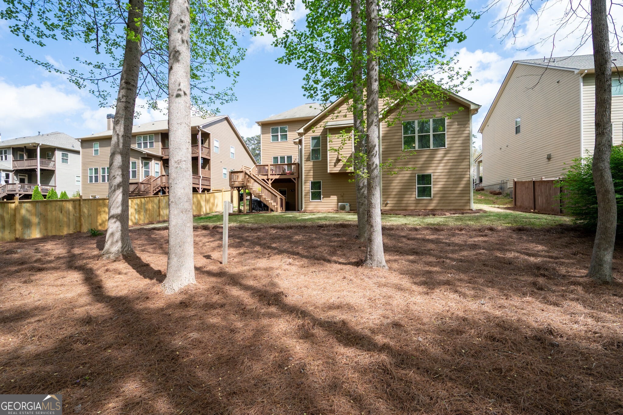 Oakwood Creek - Residential