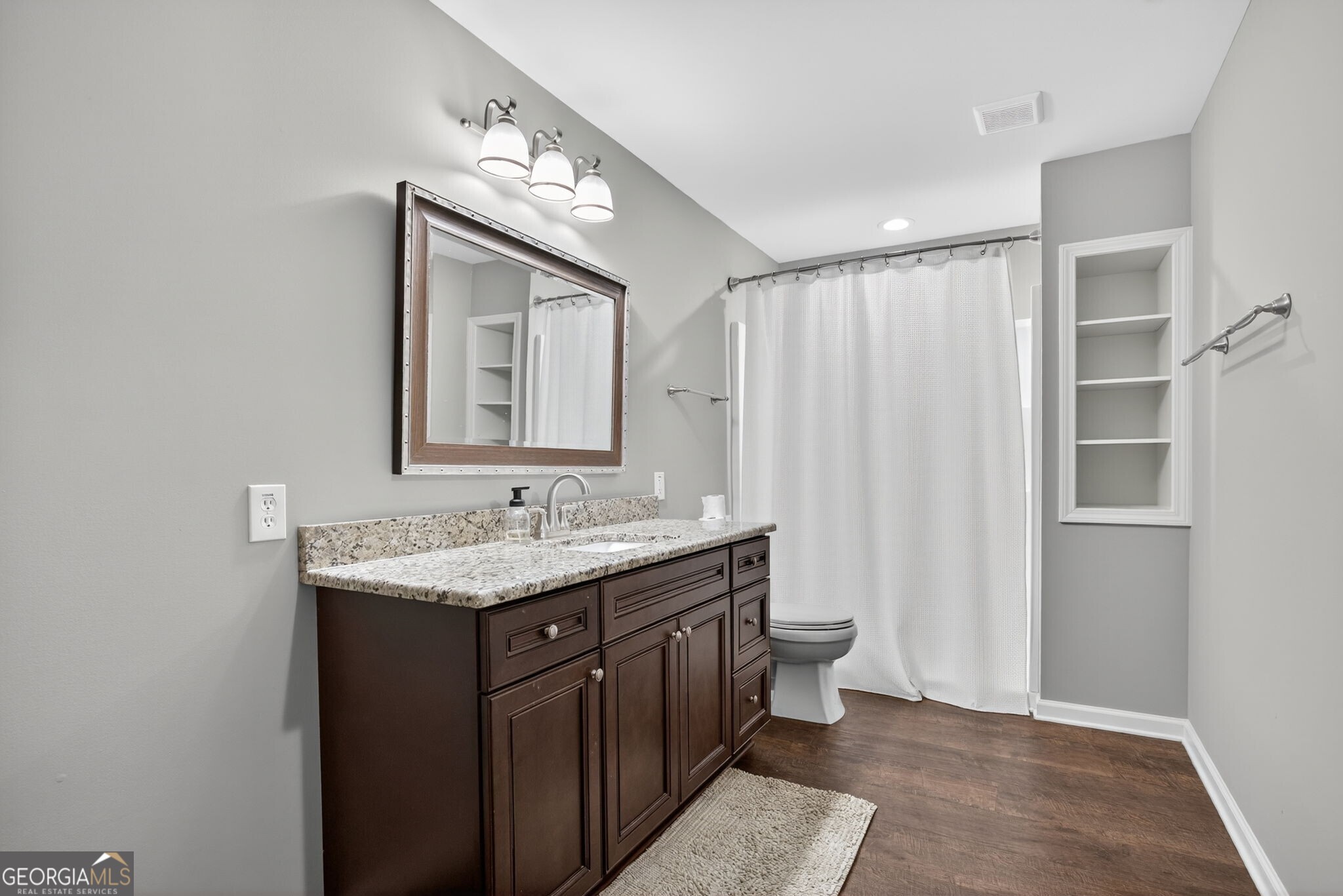 Oakwood Creek - Residential