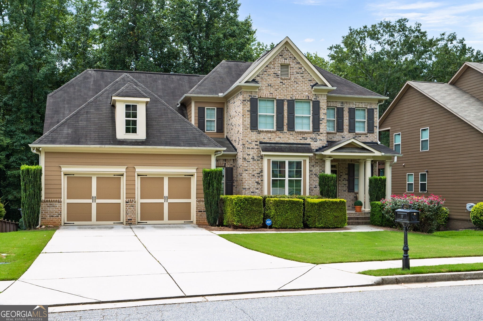 4421 Wooded Oaks NW
