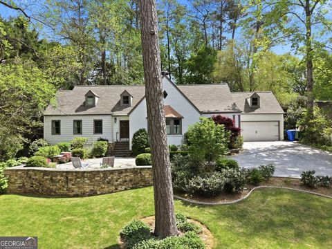 Photo of 3975 Peachtree Dunwoody Road NE, Atlanta, GA 30342 (MLS # 10728677)