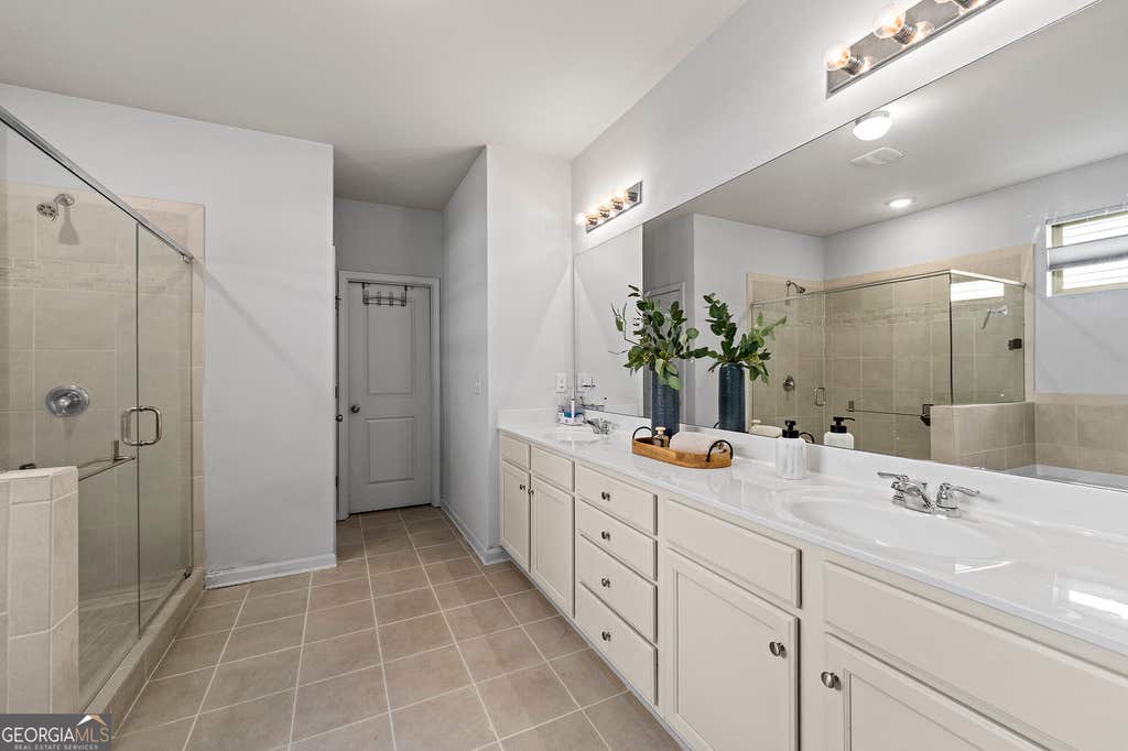 Photo of 121 Rolling Hills Place, Canton, GA 30114 (MLS # 10826177)
