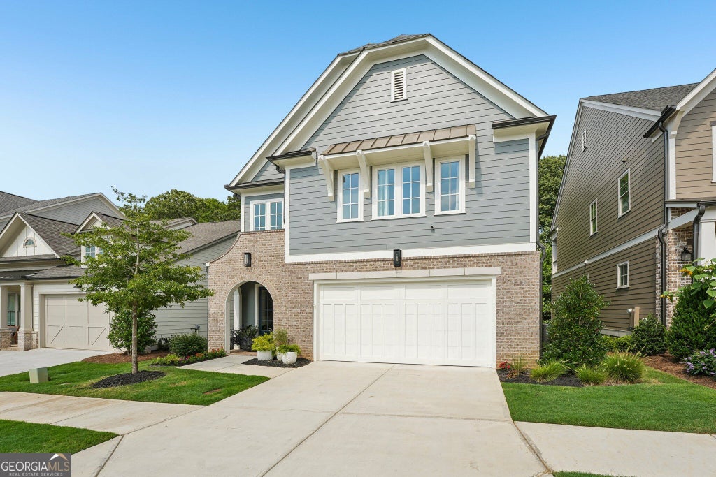 Photo of 833 Lakemont Drive, Canton, GA 30114 (MLS # 10825127)